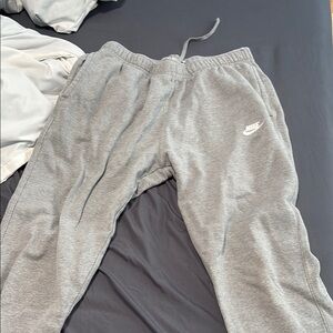 Nike Gray Sweatpants Relaxed Fit Cotton Blend